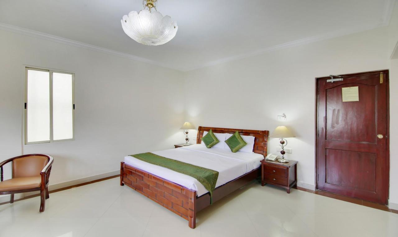 Treebo Trend President Suites Bangalore Exterior foto